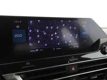 Citroen C4 III SUV 1.5 BlueHDi 110KM 2021 Citroen C4 Kamera, Navi, Aut.klima, Bluetooth, zdjęcie 22