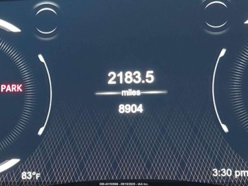 Aston Martin DBX 2021 Aston Martin DBX 2021 4.0l 4.0 Benzyna 542KM, zdjęcie 11