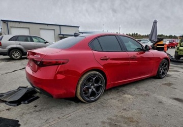 Alfa Romeo Giulia 2018 Alfa Romeo Giulia Auta z USA - Zapytaj o wiecej ofert 2.0 Benzyna 280KM, zdjęcie 5