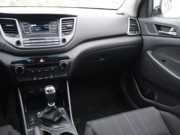 Hyundai Tucson III SUV 1.6 GDI 132KM 2016 Hyundai Tucson 1.6 GDI, Salon Polska, Serwis ASO, zdjęcie 7