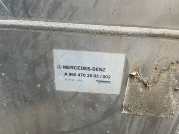 MERCEDES ACTROS MP4 NÁDRŽ PALIVA 430L ORIGINÁLNÍ A9604703503 110X65X75CM