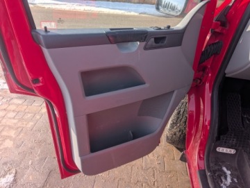 Volkswagen Caravelle T5 T5 Multivan 2.5 TDI 130KM 2008 Volkswagen Caravelle VW T5 Caravella 9-osobowy LONG 2.5 Diesel 130KM, zdjęcie 8