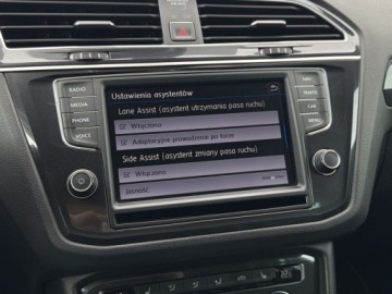 Volkswagen Tiguan II SUV 2.0 TDI 190KM 2016 Volkswagen Tiguan Highline Pakiet R-line Kamery 360 Pamiec foteli LED TOP, zdjęcie 29