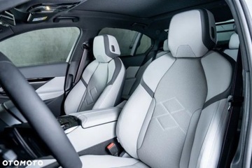 BMW Seria 5 G90-91 2025 BMW Seria 5 BMW Seria 5 3.0 Diesel 303KM, zdjęcie 7