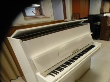 pianino marki Albert Finger stan idealny