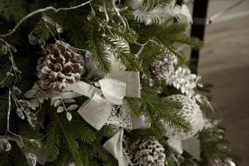 Искусственная елка Ель PE Dense Lux 220 см