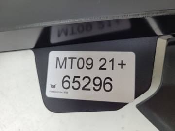 YAMAHA MT09 21+ BŁOTNIK TYŁ MOCOWANIE TABLICY