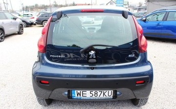 Peugeot 107 Hatchback 5d Facelifting 2012 1.0 VTI 68KM 2013 Peugeot 107 1.0 Benzyna 68KM, zdjęcie 6