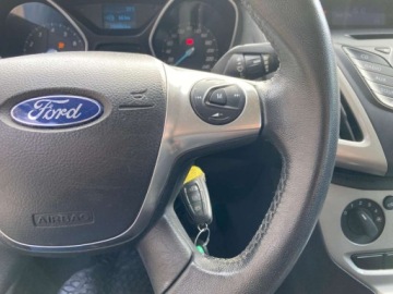 Ford Focus III Kombi 1.6 Duratec 105KM 2012 Ford Focus Ford Focus 1.6b Kombi Klimatyzacja Bez Korozji Super Stan 1.6, zdjęcie 19