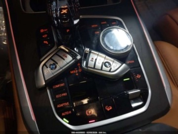 BMW X7 2021 BMW X7 2021 BMW X7 XDRIVE40I 3.0 Benzyna 335KM, zdjęcie 10