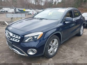 Mercedes GLA I 2018 Mercedes-Benz GLA 2018 MERCEDES-BENZ GLA 250 4MATIC 2.0 Benzyna 208KM, zdjęcie 2