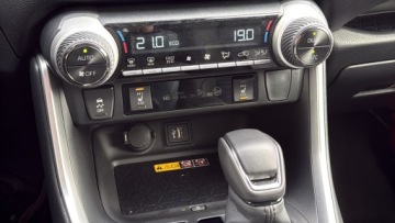 Toyota RAV4 V 2025 Toyota RAV4 2.5 Hybrid Selection 4x4 V (2018-) 2.5, zdjęcie 16