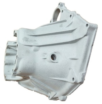 OBUDOWA SKRZYNI BIEGÓW FIAT 126P PRZÓD PRZEDNIA