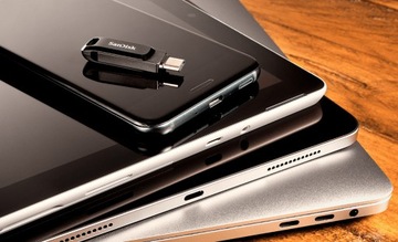 БЫСТРЫЙ ФИРМЕННЫЙ ФЛЕНДРИКОВ С USB-C OTG И USB-A SANDISK ПОВОРОТНОЙ КРЫШКОЙ, 128 ГБ
