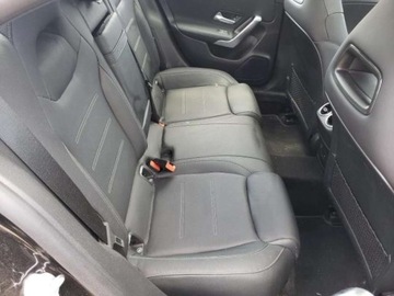 Mercedes CLA C118/X118 2023 Mercedes-Benz CLA 2023, 2.0L, 4x4, od ubezpieczalni 2.0 Benzyna 221KM, zdjęcie 8