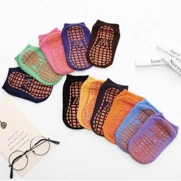 НЕСКОЛЬЗЯЩИЕ НОСКИ ДЛЯ ЙОГИ