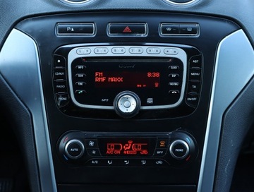 Ford Mondeo IV Kombi 1.6 Duratorq TDCi 115KM 2011 Ford Mondeo 1.6 TDCi, Klima, Klimatronic, zdjęcie 11