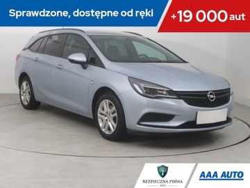 Opel Astra K Sports Tourer 1.0 Turbo 105KM 2017 Opel Astra 1.0 Turbo, Klima, Tempomat, Parktronic