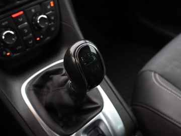 Opel Meriva II Mikrovan Facelifting 1.4 Turbo ECOTEC 120KM 2014 Opel Meriva 1.4 Turbo, Skóra, Klima, Klimatronic, zdjęcie 15