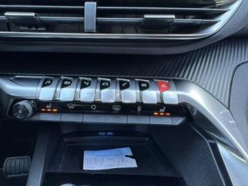 Peugeot 3008 II Crossover 1.6 THP 180KM 2019 Peugeot 3008 1.6 PureTech 180KM Allure Full Led, zdjęcie 35