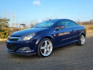 Opel Astra H Cabrio 1.6 Twinport ECOTEC 105KM 2007 Opel Astra Astra Kabrio 1.6 Benzyna 105KM, zdjęcie 5