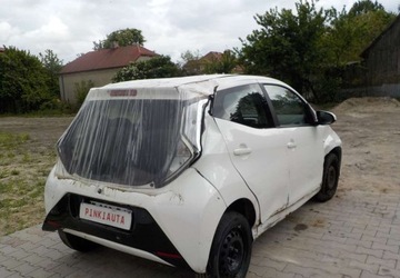 Toyota Aygo II Hatchback 3d Facelifting 1.0 VVT-i 72KM 2020 Toyota Aygo Okazja Benzyna 72KM, zdjęcie 9