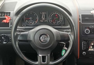 Volkswagen Touran II 1.6 TDI 105KM 2011 Volkswagen Touran Zarejestrowany - ubezpieczony - automat - 1,6 - 105 1.6, zdjęcie 23