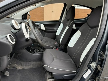 Citroen C1 I Hatchback 3d Facelifting 1.0 i 68KM 2012 Citroen C1 1,0 68KM Klimatyzacja Bluetooth Ledy, zdjęcie 12