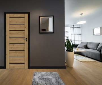 Праздничные белые межкомнатные двери