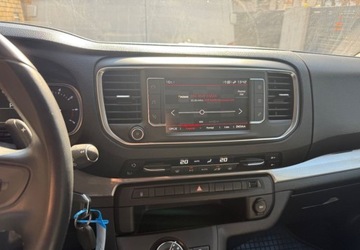 Citroen Spacetourer Van M 2.0 BlueHDI 177KM 2021 Citroen SpaceTourer Citroen SpaceTourer M 2.0 BlueHDi 180 EAT8 Shine 2.0, zdjęcie 28