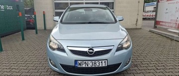 Opel Astra J Hatchback 5d 1.4 Turbo ECOTEC 140KM 2010 Opel Astra Opel Astra 1.4 Turbo Innovation 1.4 Benzyna 140KM, zdjęcie 1