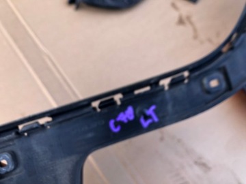 LEVÝ VÝZTUHA NÁRAZNÍKU ZADNÍ VOLVO C70 II 06-09 09466906