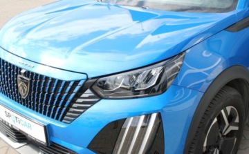 Peugeot 2008 II SUV Facelifting 1.2 PureTech 130KM 2024 Peugeot 2008 PureTech 130 Allure SS EAT8 2024 Polift SalonPLGwarancja od, zdjęcie 30
