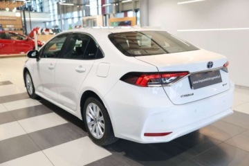 Toyota Corolla XII Sedan Facelifting 1.8 Hybrid 140KM 2024 Toyota Corolla 1.8 Hybrid Comfort 1.8 Hybryda 140KM, zdjęcie 3