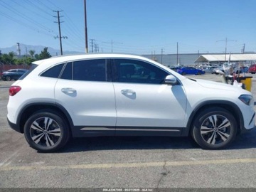 Mercedes GLA II 2024 Mercedes-Benz GLA 250 2024 2.0l 2.0 Benzyna 221KM, zdjęcie 6