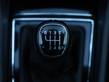 Skoda Karoq Crossover 1.5 TSI ACT 150KM 2018 Skoda Karoq 1.5 TSI, Salon Polska, Serwis ASO, zdjęcie 16