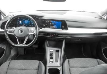 Volkswagen Golf VIII Variant 2.0 TDI 115KM 2021 Volkswagen Golf 2.0 TDI 85KW, kamera cofania, podgrzewane fotele przednie, zdjęcie 13