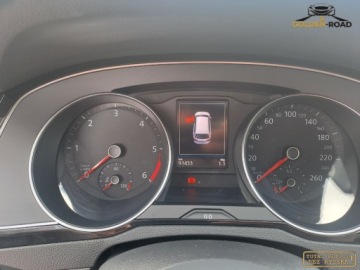 Volkswagen Passat B8 Variant Facelifting 2.0 TDI SCR 150KM 2021 Volkswagen Passat 2,0 TDI 150KM DSG kamera alu navi lift VAT 23 zarejestr, zdjęcie 25