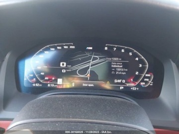 BMW Seria 8 II 2022 BMW Seria 8 M850i, 2022r., 4x4, 4.4L, zdjęcie 11