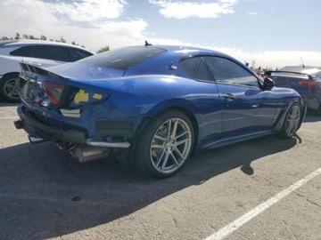 Maserati GranTurismo 2013 Maserati GranTurismo S 2013 4.7l 4.7 Benzyna 454KM, zdjęcie 3
