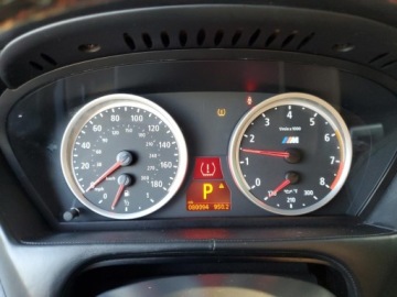 BMW Seria 6 F06-F12-F13 2014 BMW X6M 2014 BMW X6 M 4.4 Benzyna 555KM, zdjęcie 8