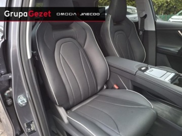 Omoda 5 1.6 T-GDI 147KM 2025 Omoda Omoda 5 czerwone akcenty dla wersji Premium i ubezpieczenie OC/AC za, zdjęcie 7