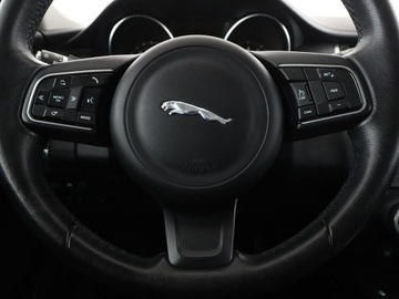 Jaguar E-Pace SUV 2.0 i4P 200KM 2018 Jaguar E-Pace P200 Automat AWD Panorama Navi, zdjęcie 20