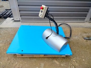 НОЖНИЧНЫЙ ПОДЪЕМНИК ПАЛЕЧЯК 1,14м х 1,42м с рампой