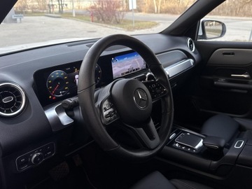 Mercedes GLB SUV 2.0 200d 150KM 2021 Mercedes-Benz GLB 200, zdjęcie 13