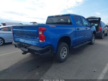 Chevrolet Silverado II 2023 Chevrolet Silverado 1500 Short Bed Custom Trail Boss 2023 5.3 Benzyna 355KM, zdjęcie 5