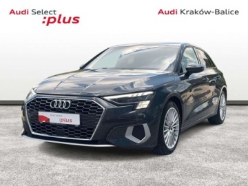 Audi A3 8Y Sportback 1.5 35 TFSI 150KM 2024 Audi A3 Sportback Reflektory LED Tempomat Sportowe fotele Ambiente plus Gw