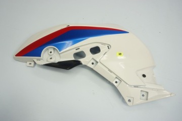 BMW G 310 R 16- НАКЛАДКА ОБТЕКА ТОПЛИВНОГО БАКА ЛЕВАЯ