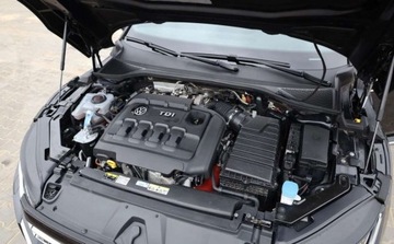 Volkswagen Arteon Fastback 2.0 TDI 240KM 2020 Volkswagen Arteon Volkswagen Arteon 2.0 TDI SCR 4Motion DSG R-Line 2.0, zdjęcie 33