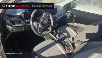 Fiat Tipo II Station Wagon Facelifting 1.6 MultiJet 130KM 2022 Fiat Tipo Seria 3-1.6 MultiJet 130 KM Cross, zdjęcie 10